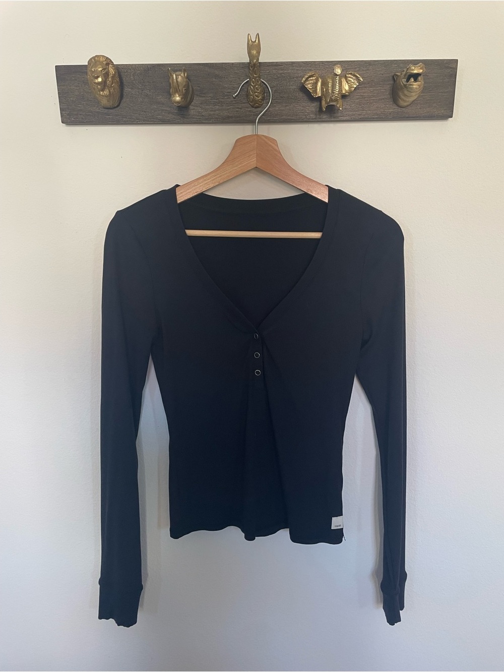 Vuori Black Long-Sleeve V-Neck Henley Top